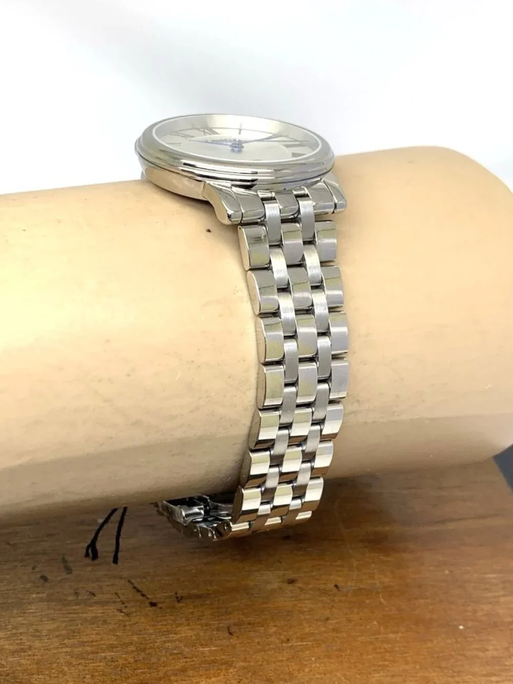 Tissot Women's Watch Swiss Quartz Silver Roman Dial 30mm Steel T1222101103300